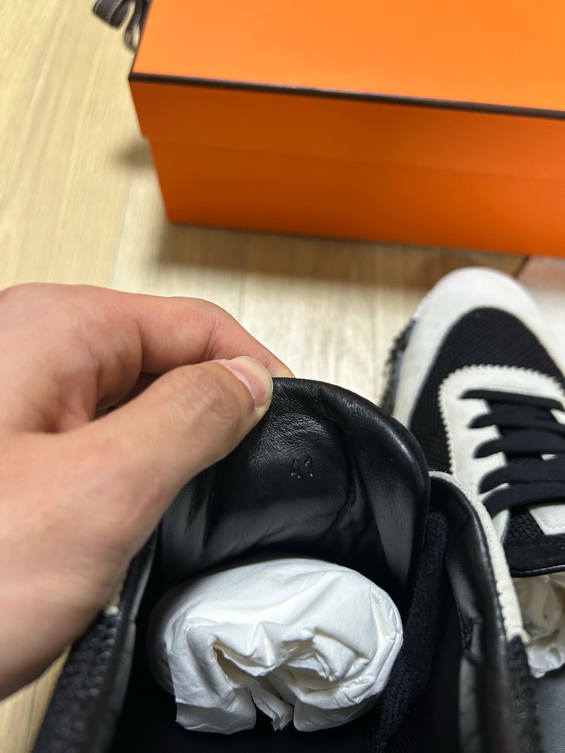 [41] 에르메스 바운싱 스니커즈 메시 스웨이드 블랙 화이트 상품이미지8