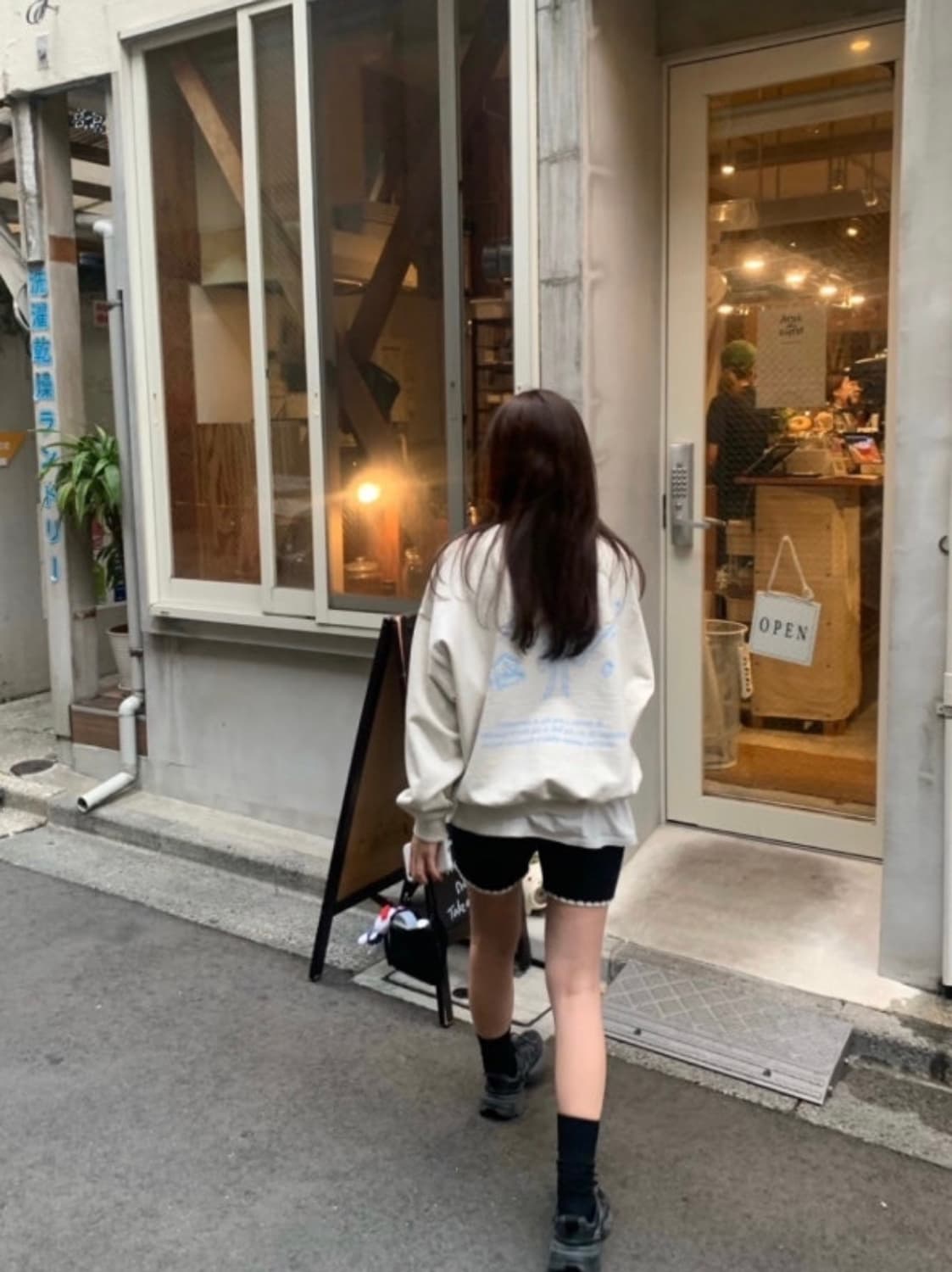 레이지샵 리본 맨투맨 상품이미지2