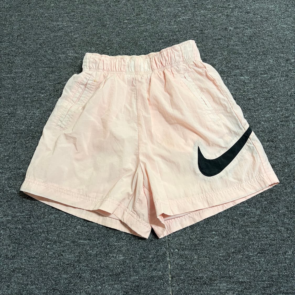 나이키 하이라이즈 우븐 쇼츠 상품이미지1