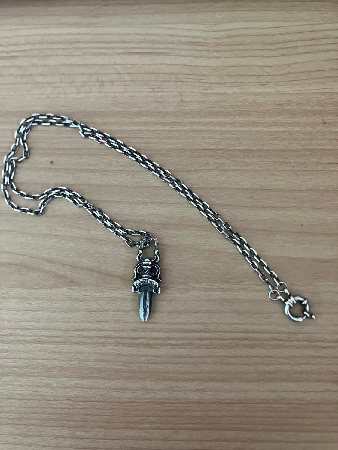 크롬하츠 대거 팬던트 실버 체인 상품이미지1