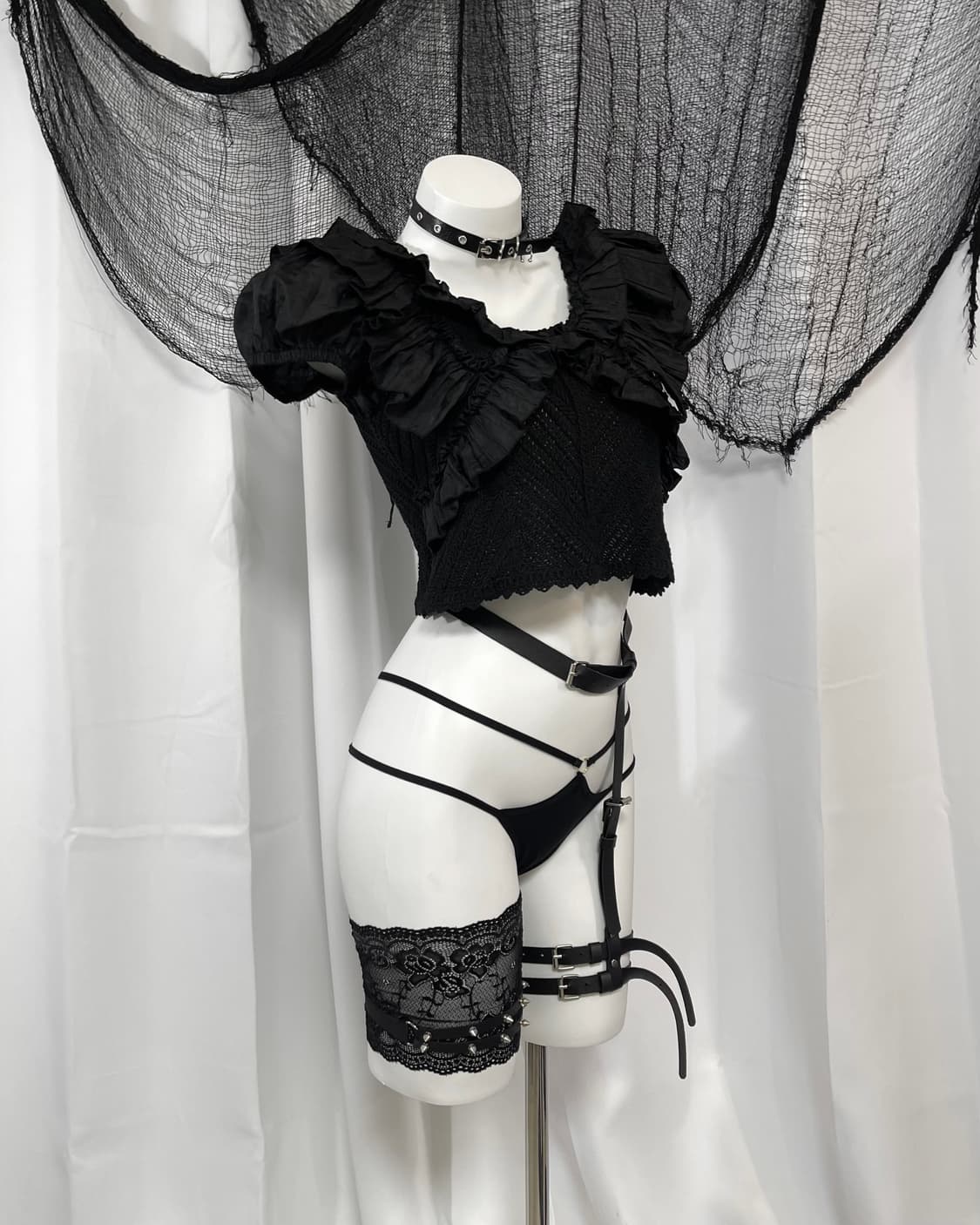black knit blouse 상품이미지3