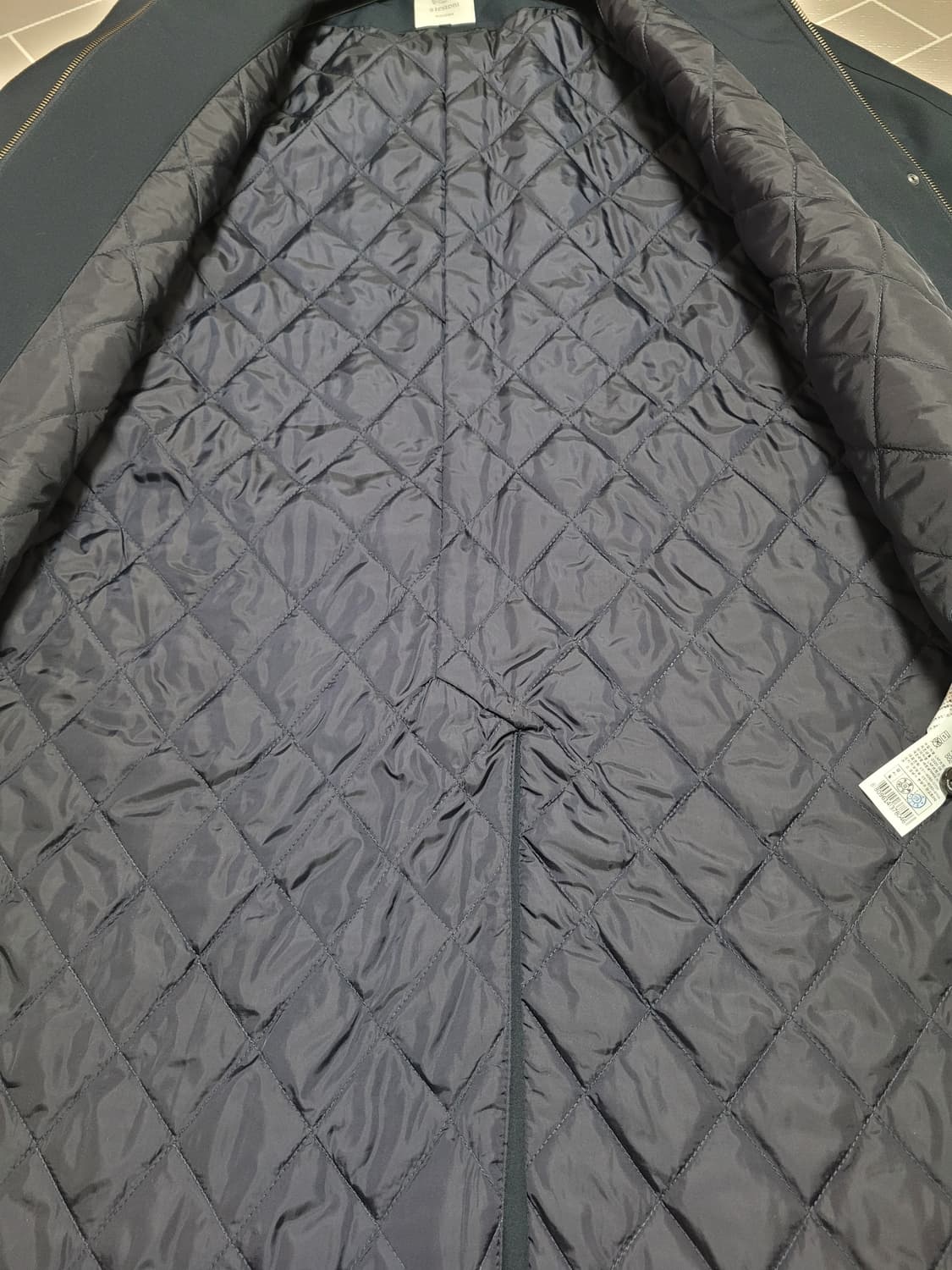 아.테스토니 퀼팅 누빔 트렌치 코트 95 (66) 상품이미지3