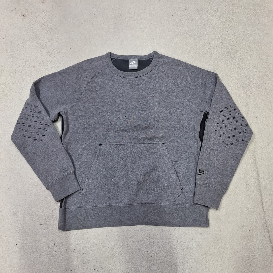 나이키  기모맨투맨L 상품이미지1