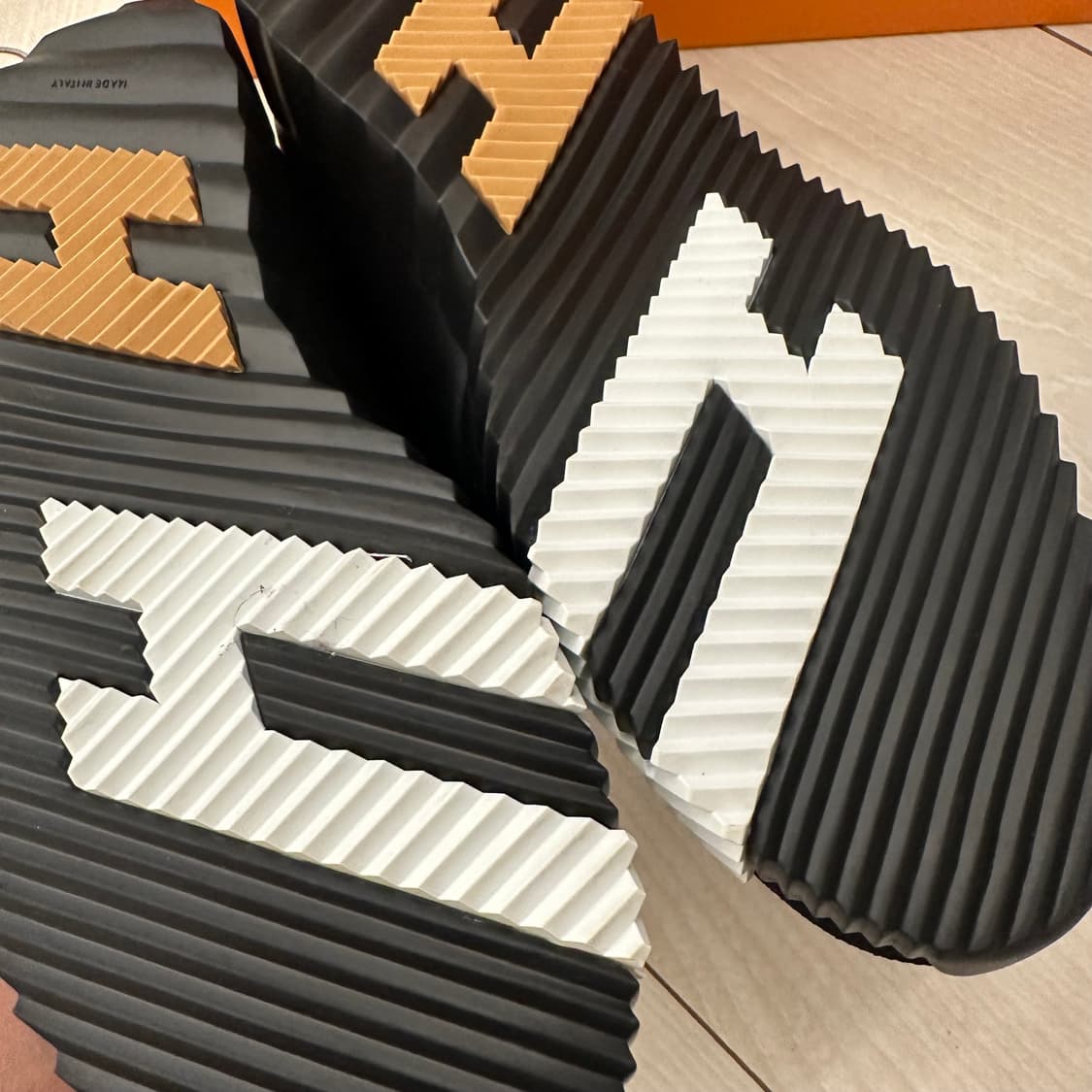 에르메스 디파트 42.5 새상  상품이미지6