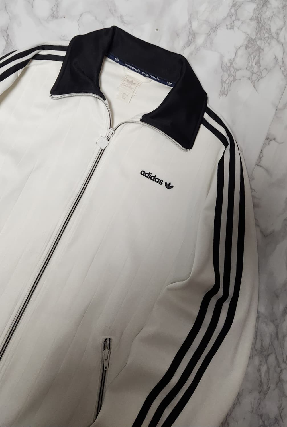 아디다스 검흰 삼선 베켄바우어 트레이닝 져지 자켓 상품이미지4