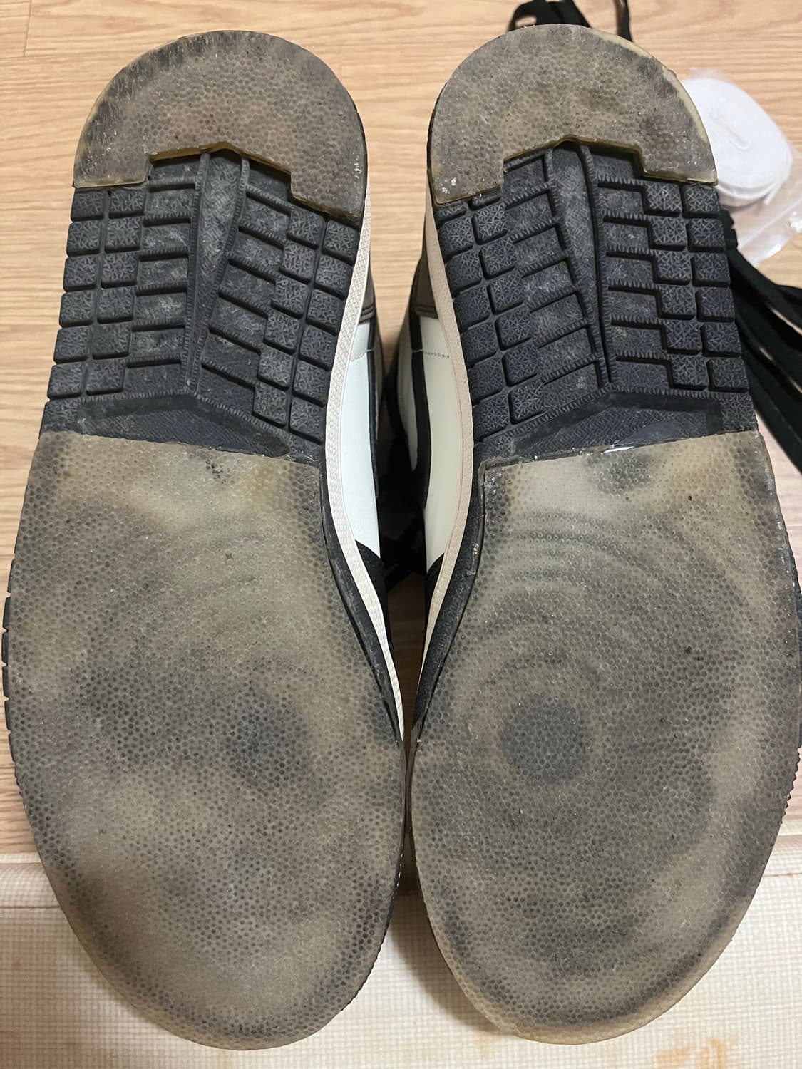 [265]급처 조던1 하이 다크모카 상품이미지7