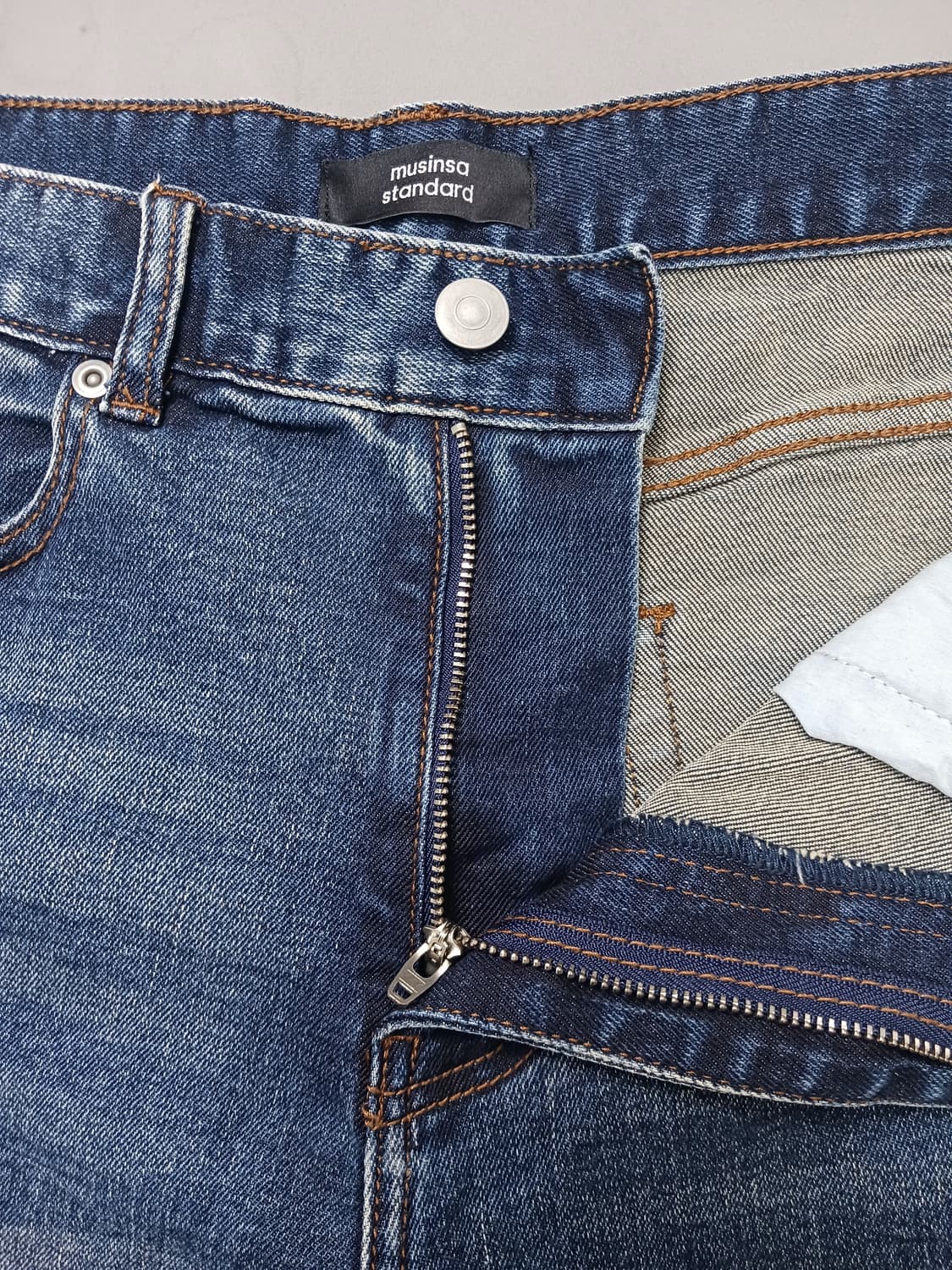 [34] 무신사 스탠다드 중청 테이퍼드 크롭 진 청바지 상품이미지6