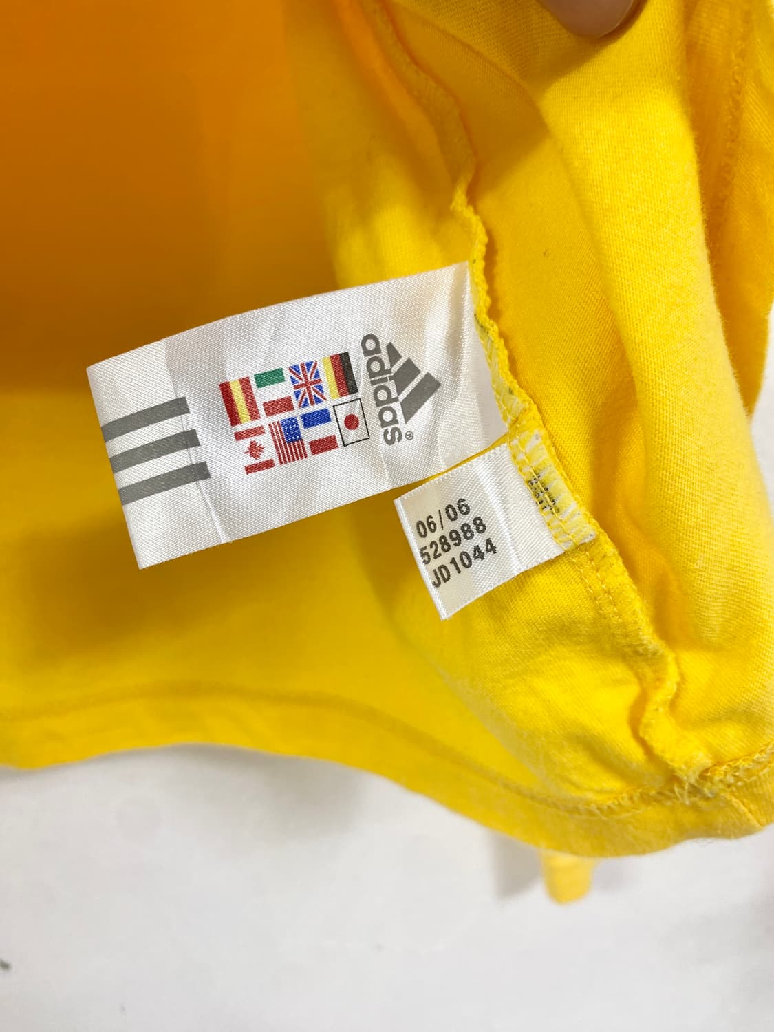 ADIDAS YELLOW LONGSLEEVE 상품이미지5