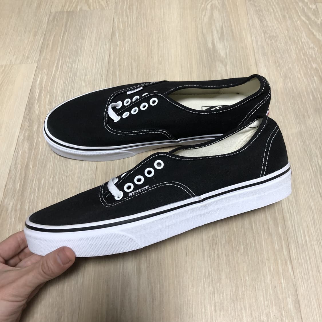 (270) 새상품 반스 VANS 어센틱 블랙 상품이미지1