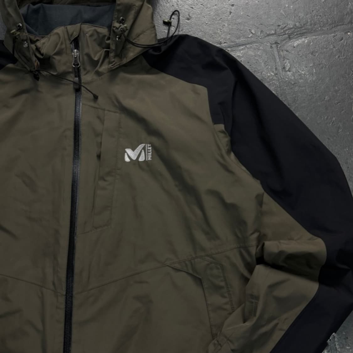 100 밀레 고어텍스 바람막이 상품이미지2