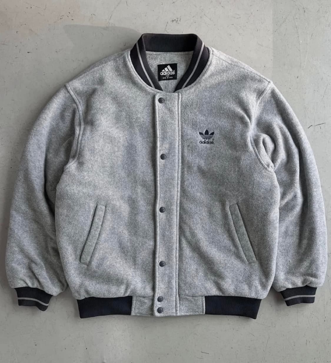 아디다스 빅트레포일 로고 자켓 상품이미지1