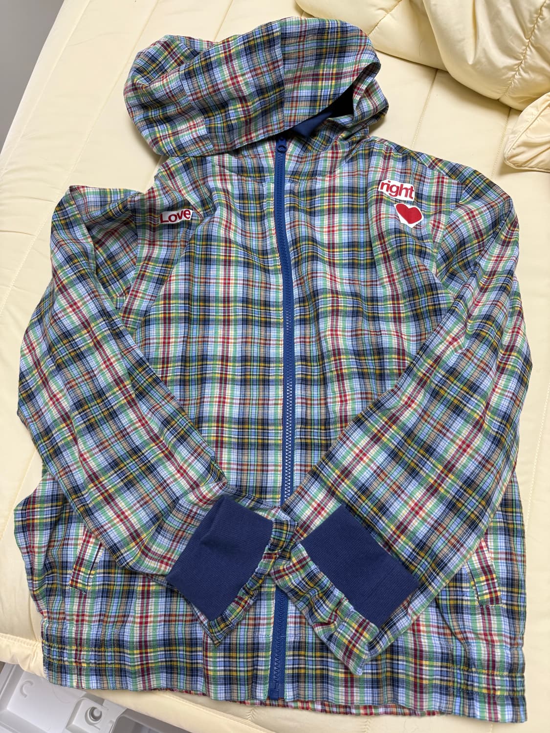 더뮤지엄비지터 LOVE CHECK JACKET L 사이즈  상품이미지1