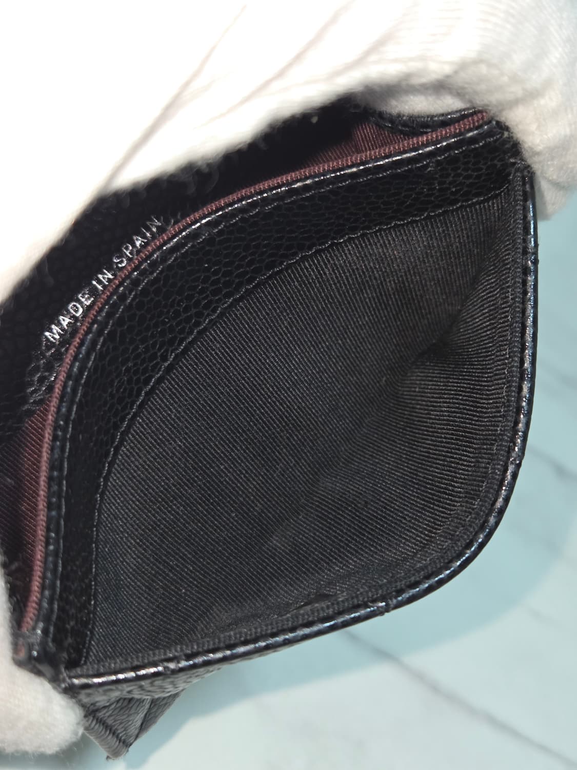 [새상품급] 샤넬 클래식 캐비어 똑딱이 은장 플랩 지갑 상품이미지9