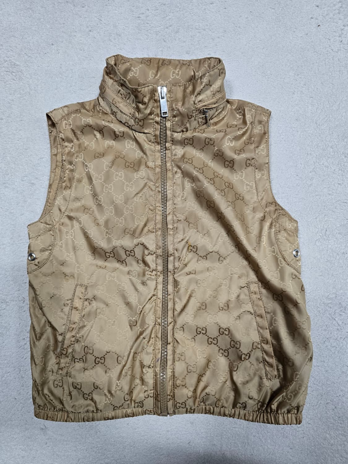 Gucci 매장판 구찌 키즈 GG로고 나일론 베스트 4세 상품이미지1