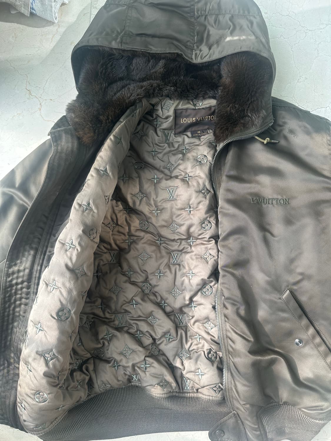 루이비통 리버시블 봄버 자켓 상품이미지1