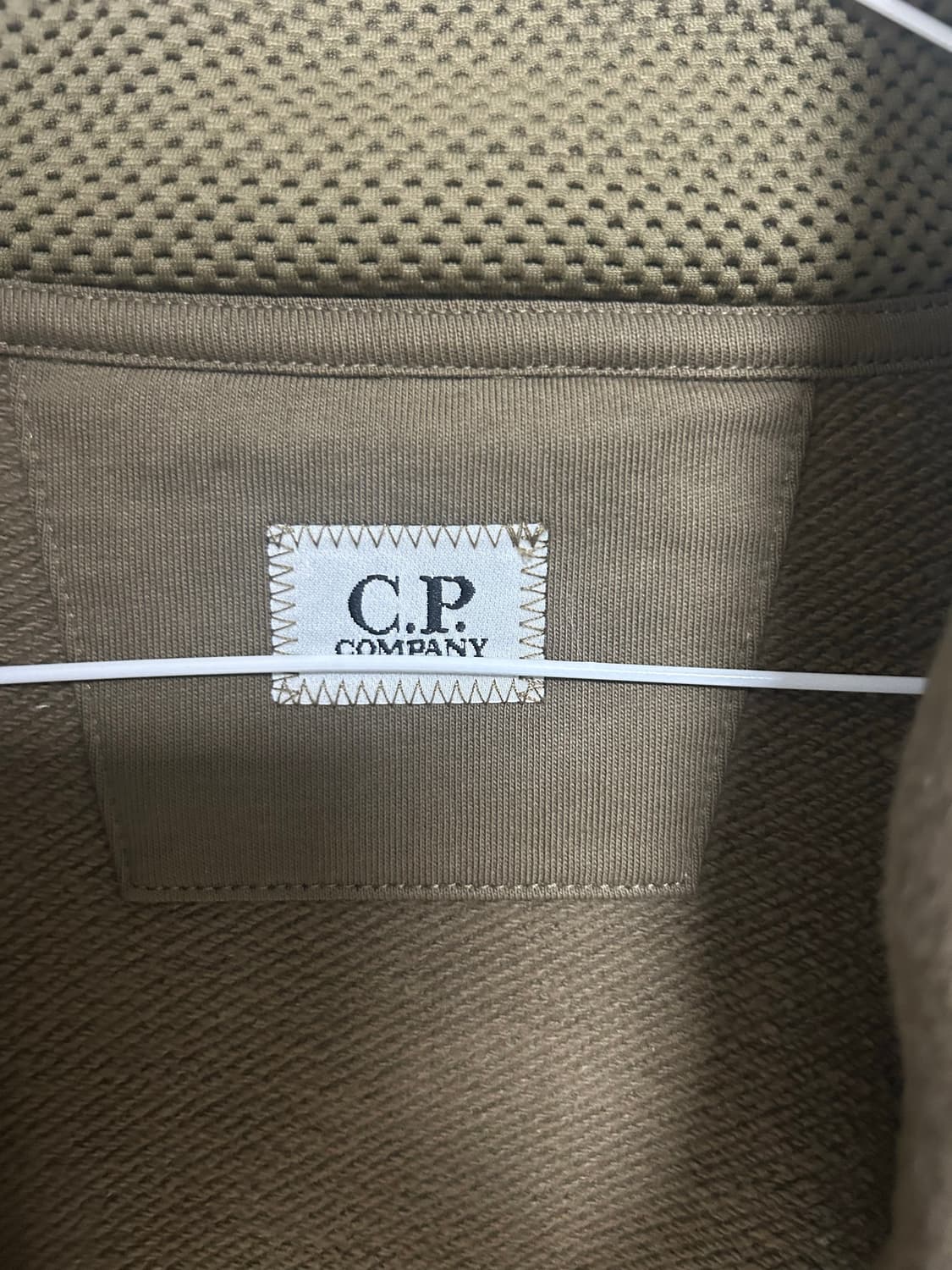 cp컴퍼니 집업 자켓 상품이미지3