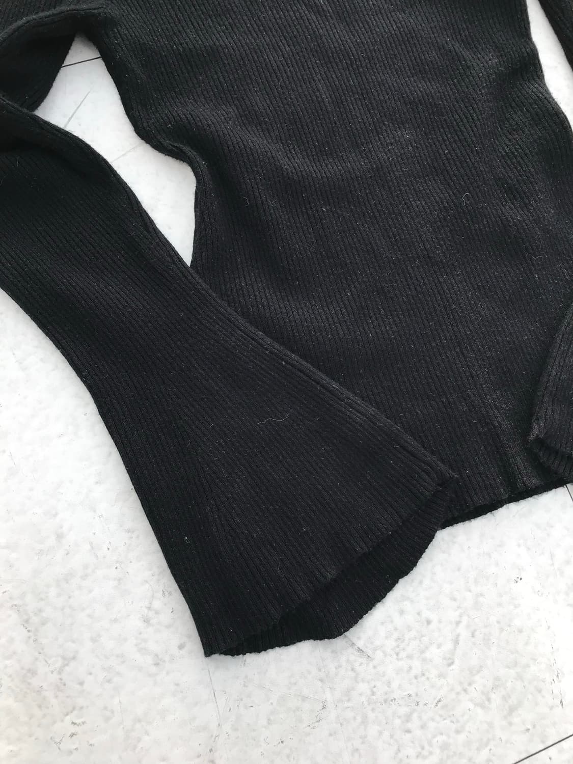 비즈 터틀넥 슬림탑 상품이미지2