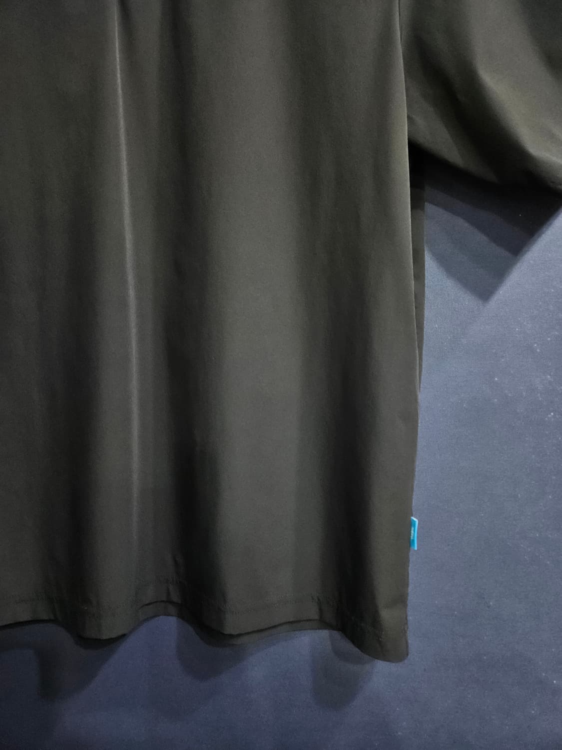 네파 블랙 남성 세미오버핏 100 냉감 카라반팔티  상품이미지5