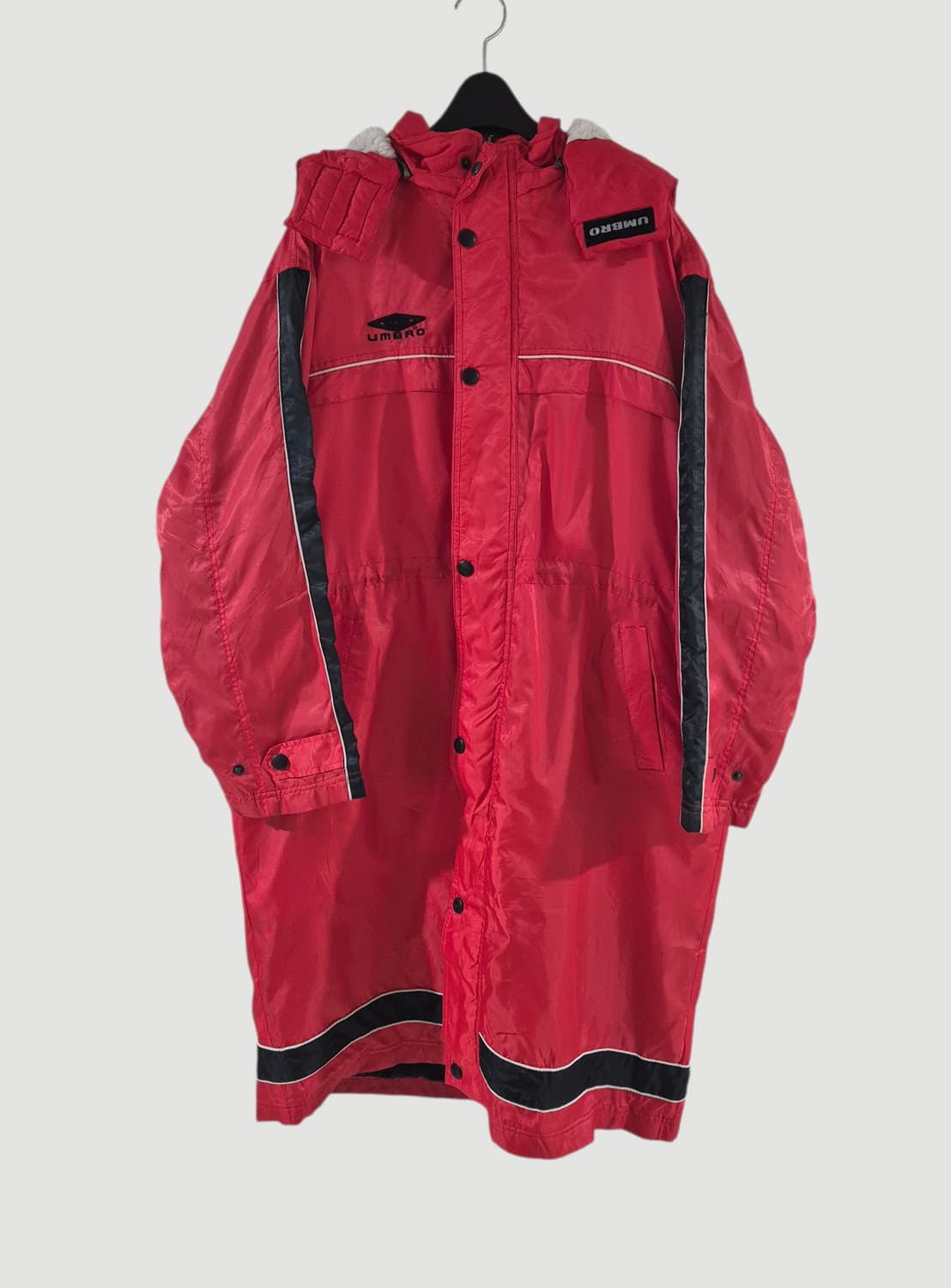 [105~110]엄브로 빅로고 롱돕바 오버핏 상품이미지1