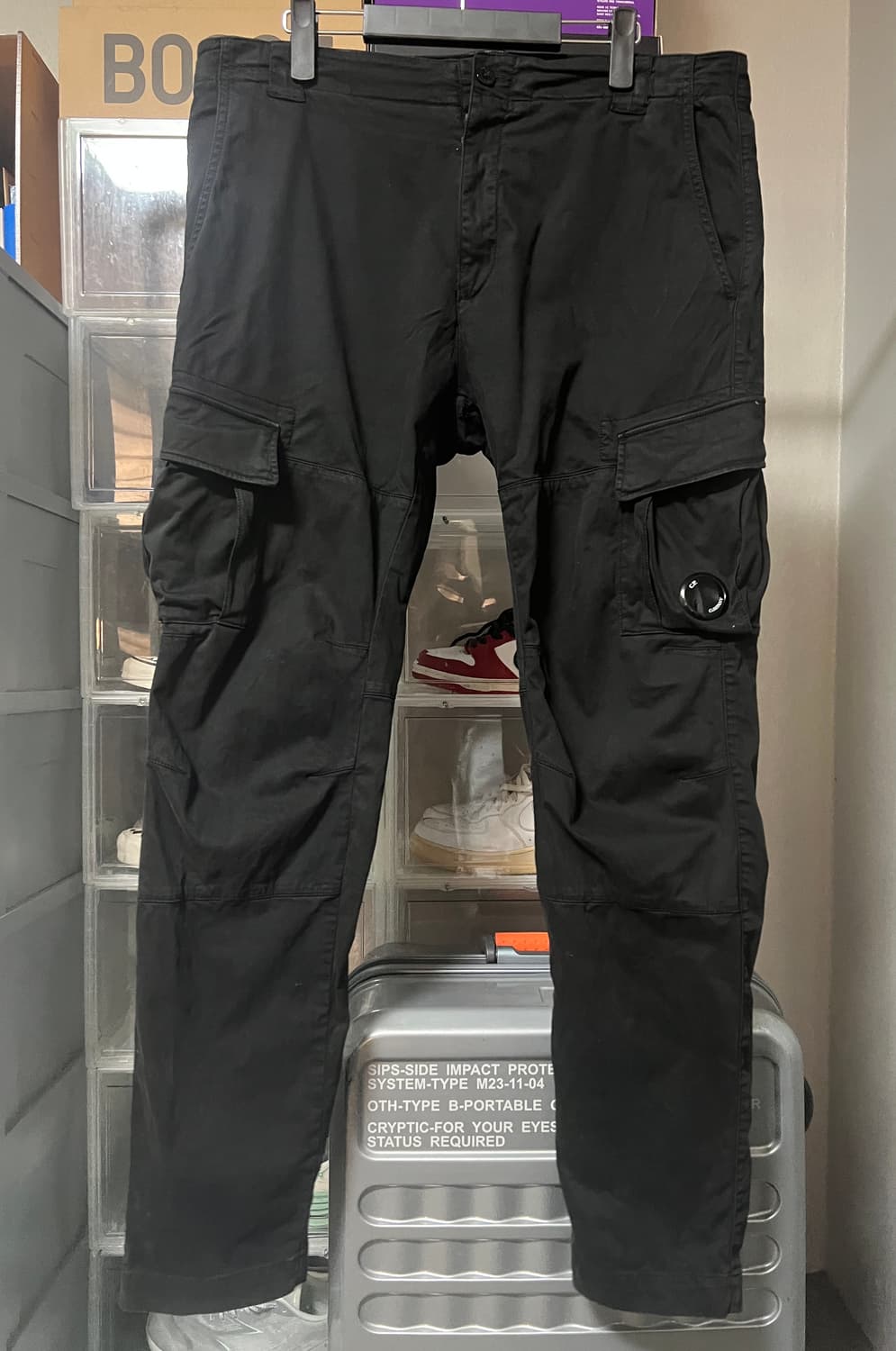 CP 컴퍼니 카고 팬츠 블랙 54사이즈 상품이미지1