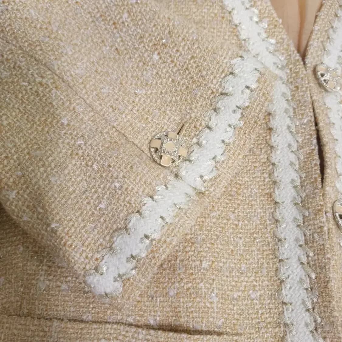 미샤 스튜디오 트위드 반팔 자켓 베이지 55 상품이미지3