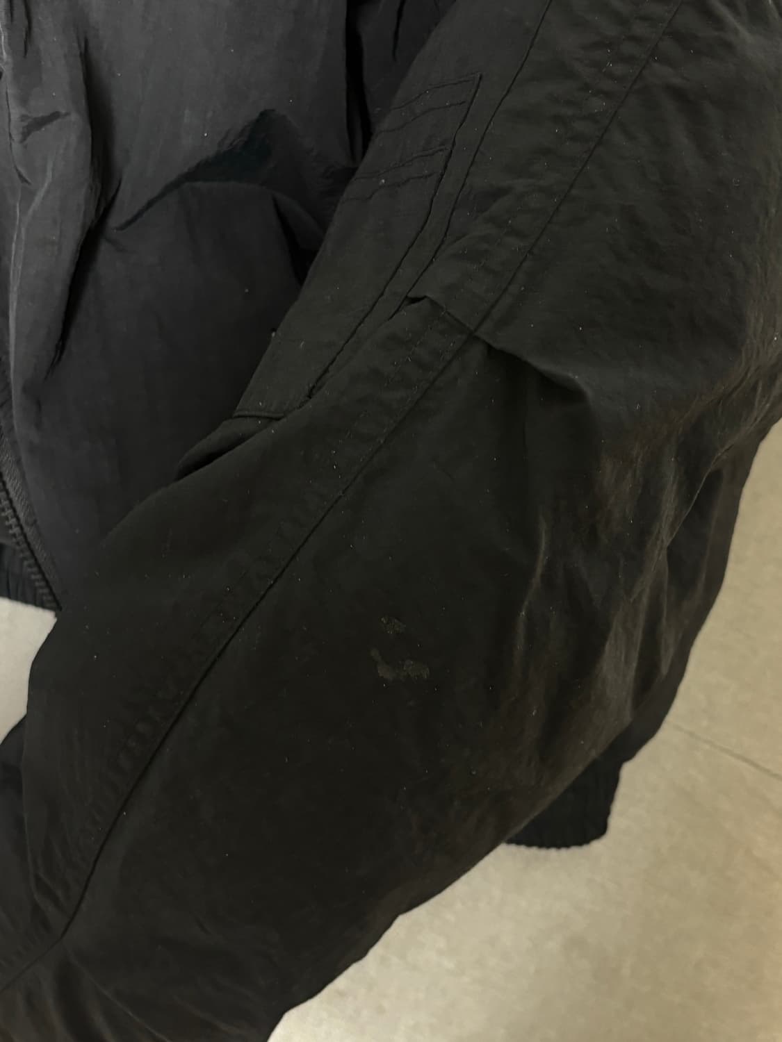 아이러니포르노 화이트라인 오버핏 패딩 상품이미지5