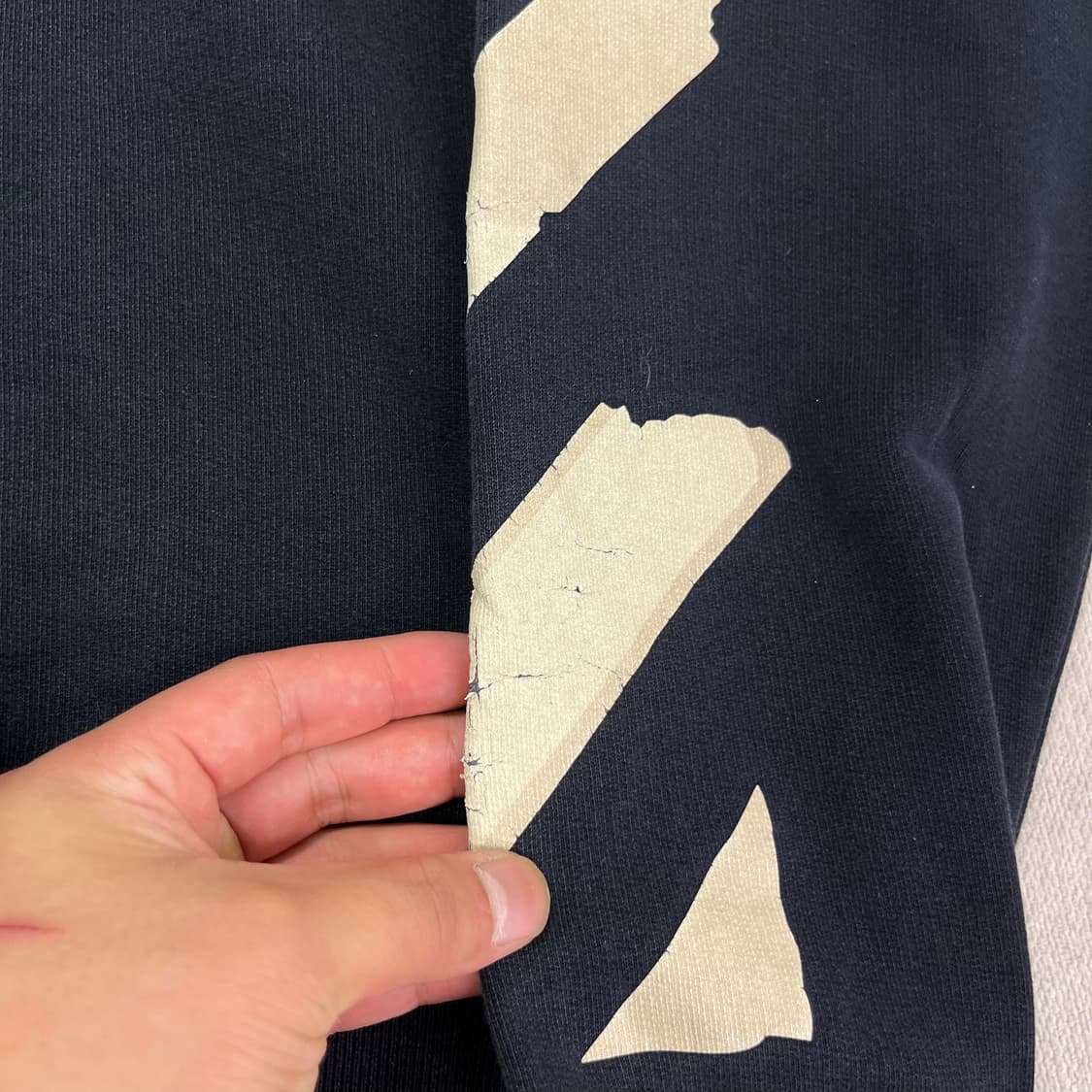 100 19f/w 오프화이트 lo 맨투맨 상품이미지5