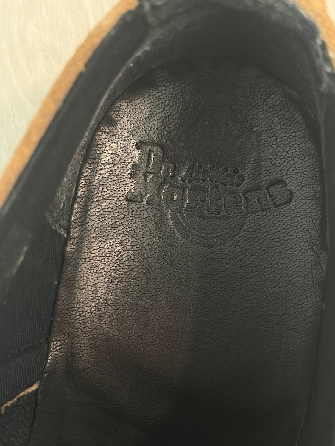 Dr Martens Camel Suede 상품이미지8