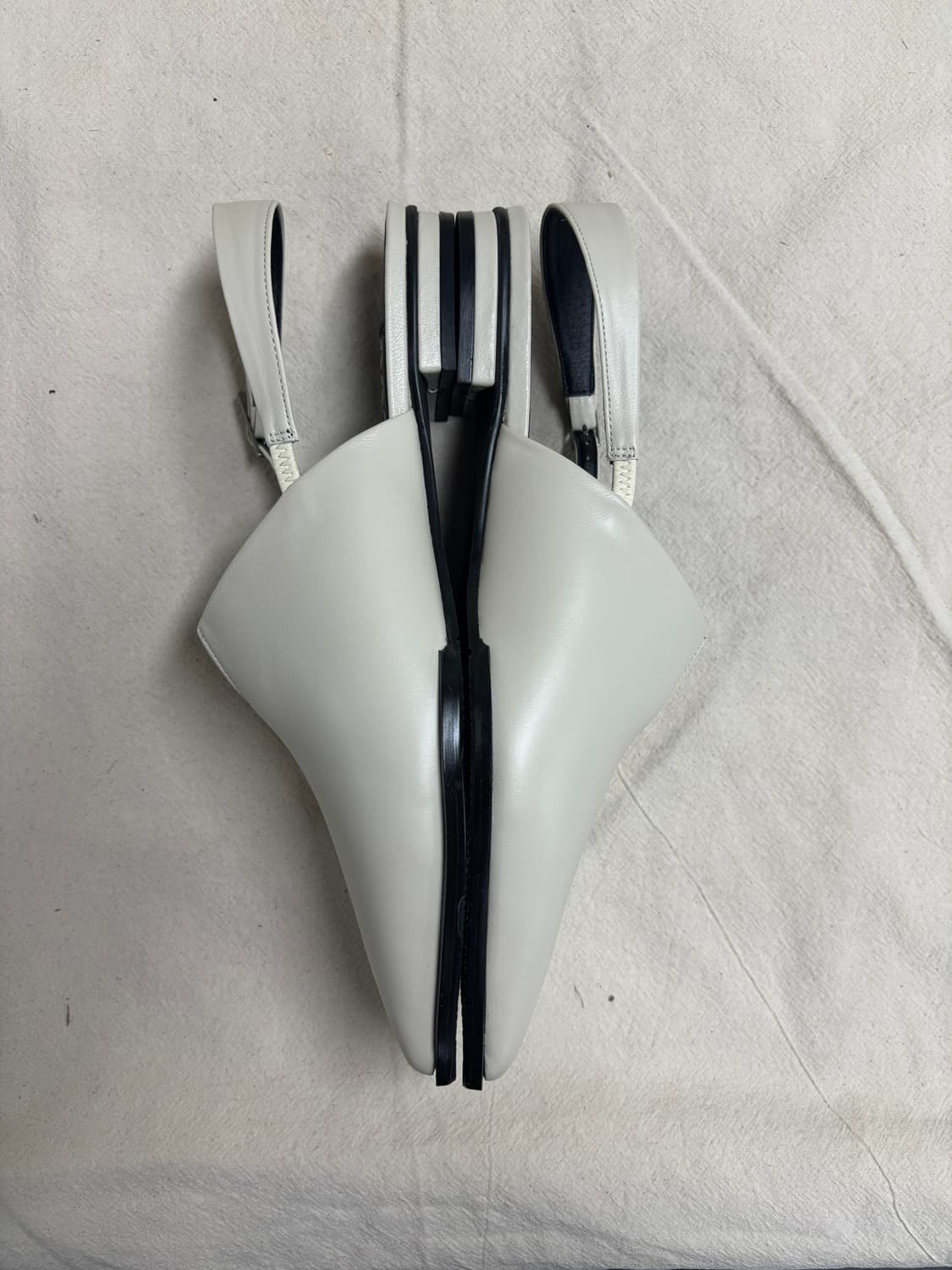 카디 스틸레토 슬링백 상품이미지2