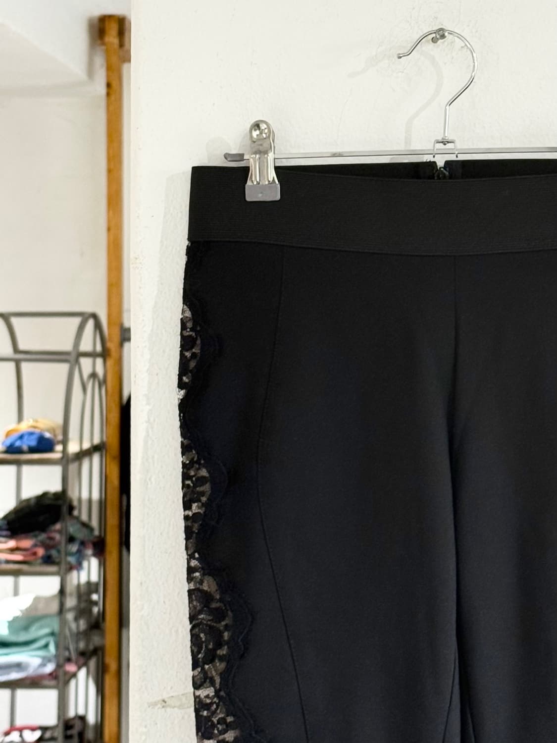 스텔라 매카트니 블랙 레이스 슬림핏 팬츠 상품이미지2