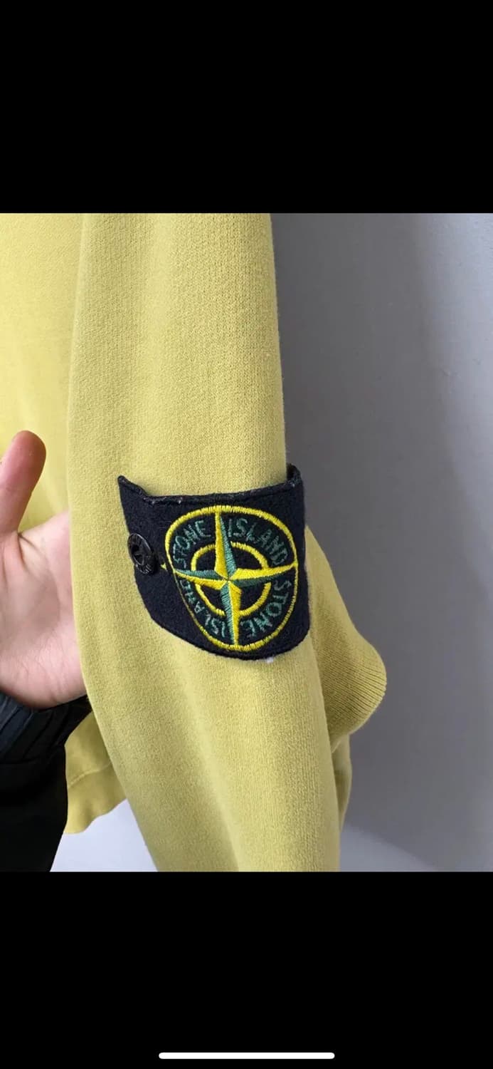 스톤아일랜드 와펜로고 머스타드 스웻셔츠 H1065 상품이미지3
