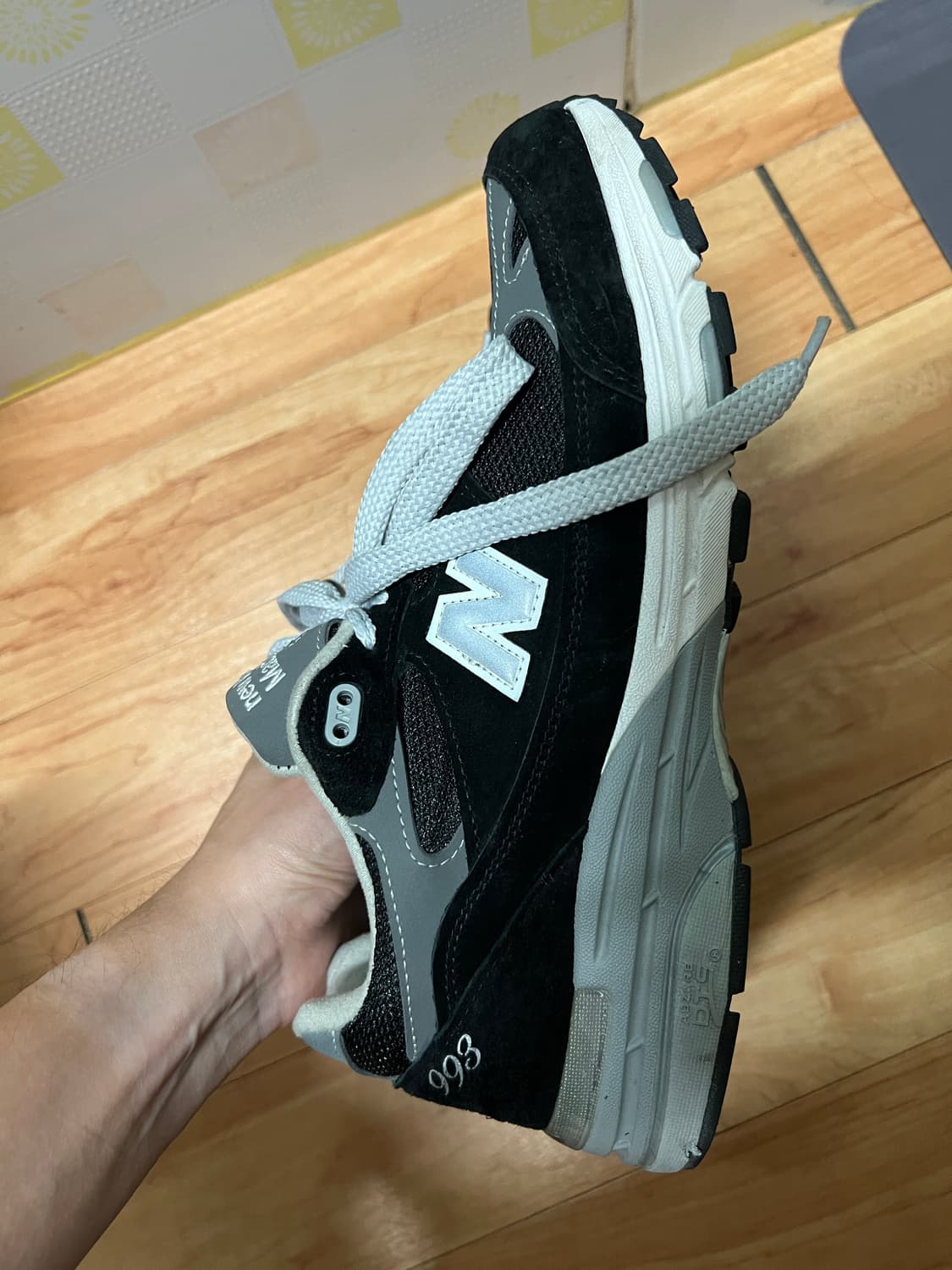 뉴발란스 993 블랙 275 판매 상품이미지4