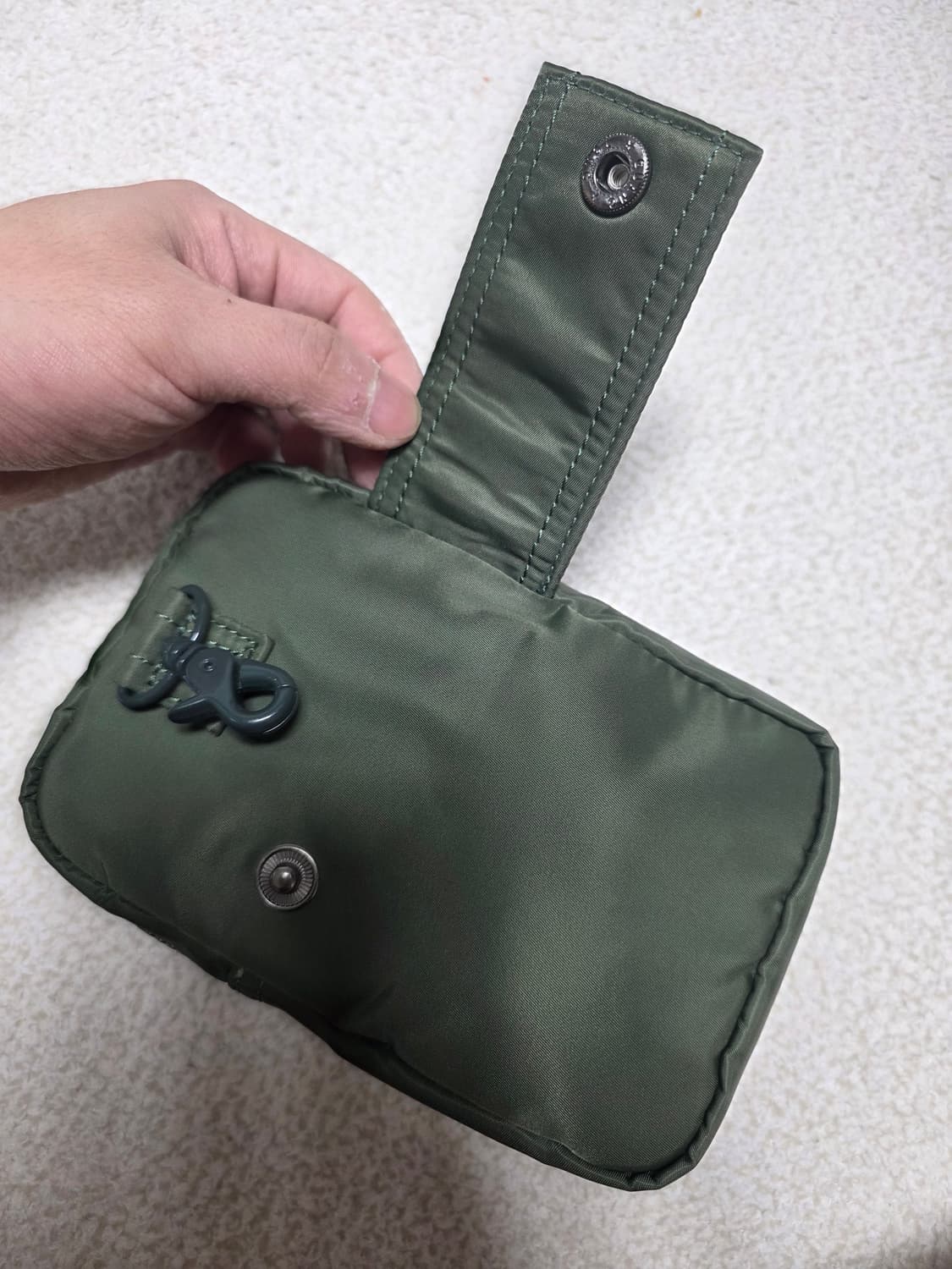 포터 휴대폰파우치 레이지그린 상품이미지5