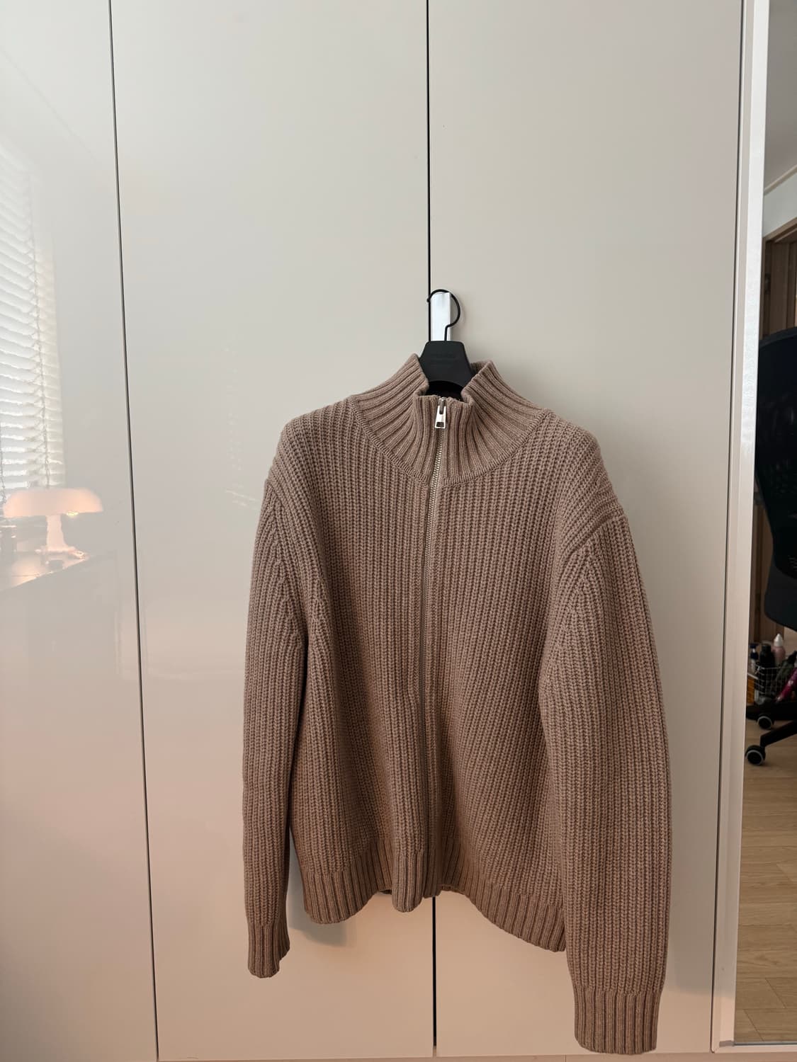 COS 퍼널넥 니티드 울 재킷(정가25) 상품이미지4