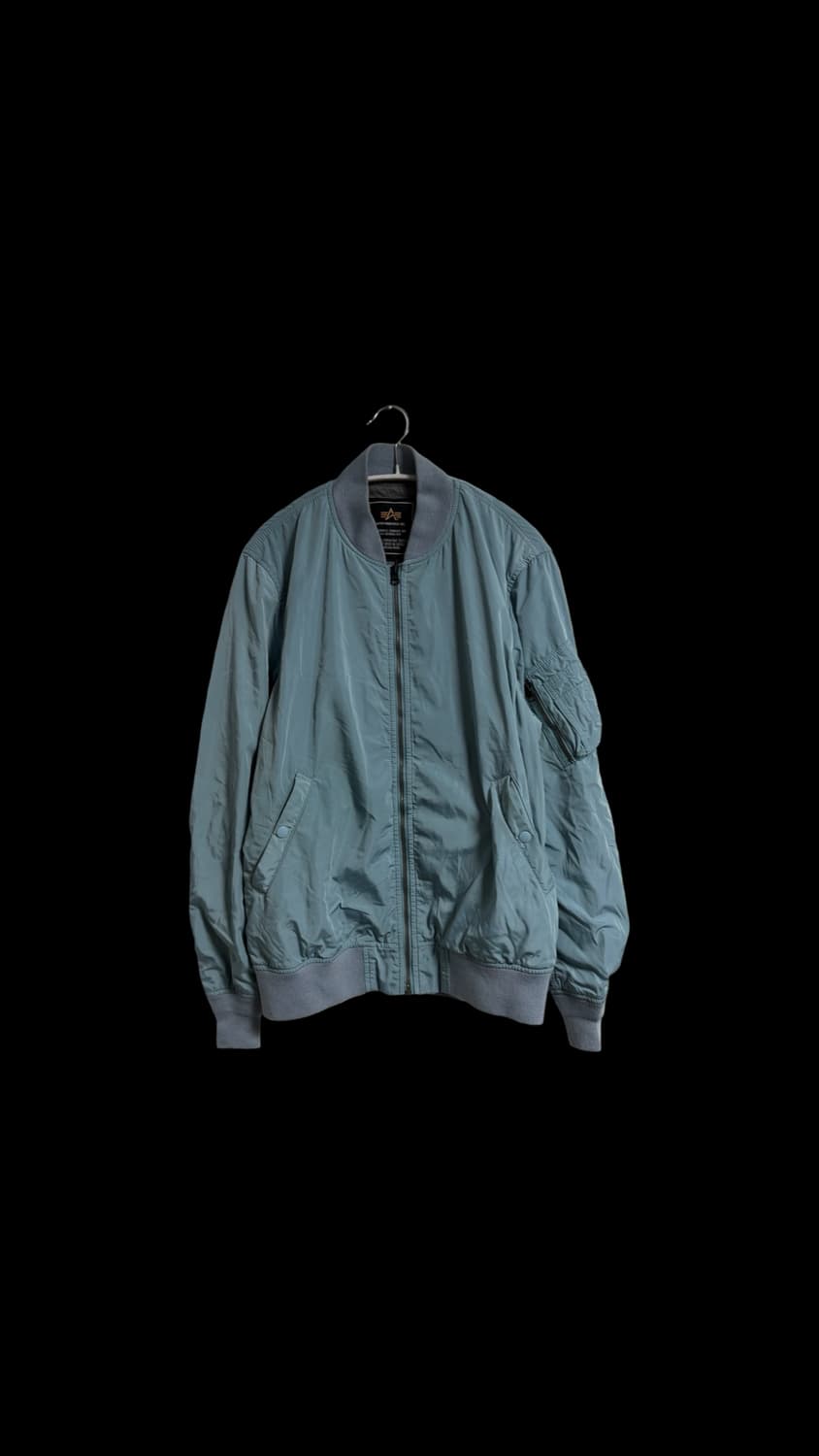 알파 인더스트리 MA-1 플라이트 자켓 상품이미지1