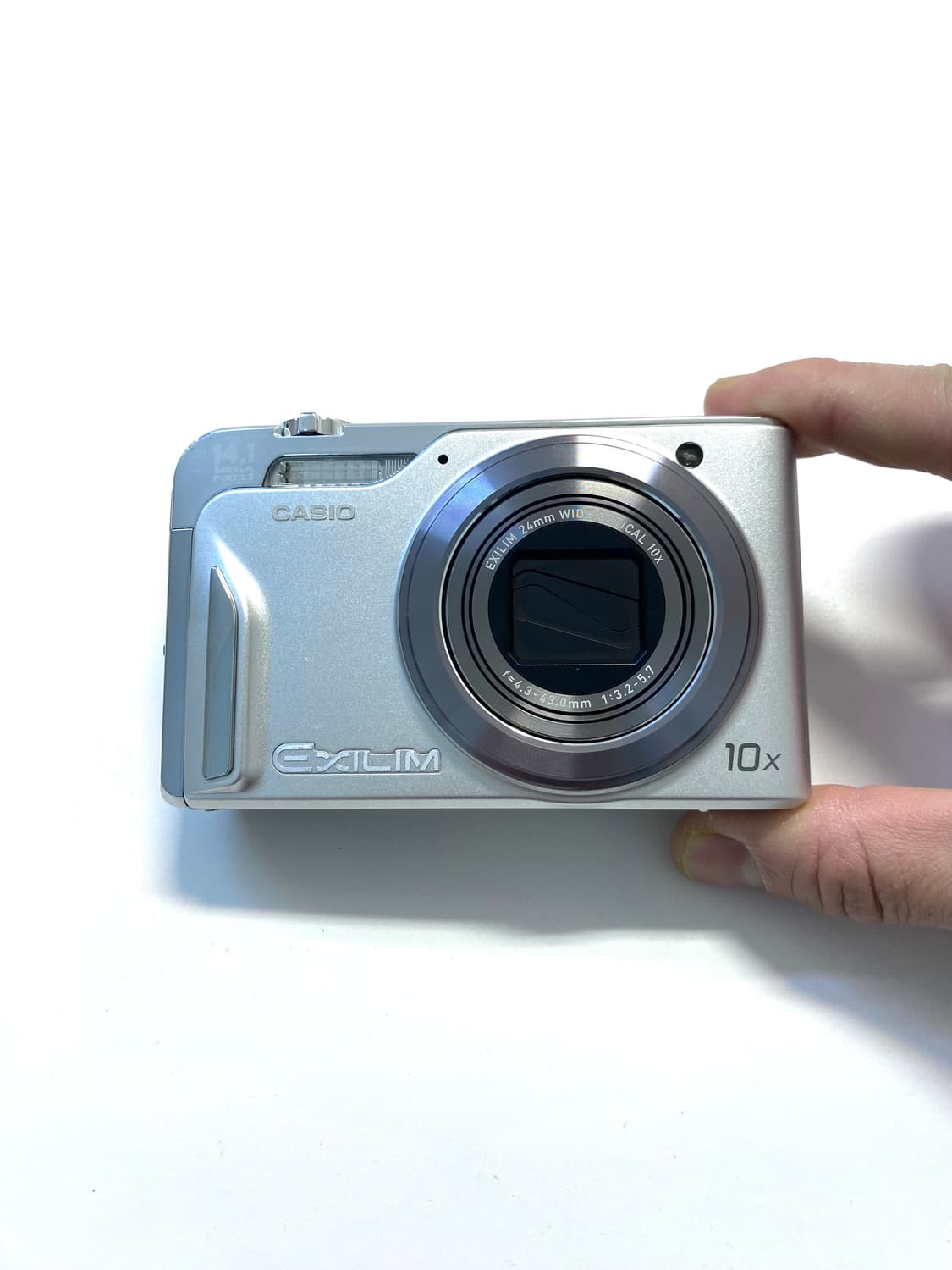 카시오 엑슬림 EX-h15 디지털 카메라 상품이미지1