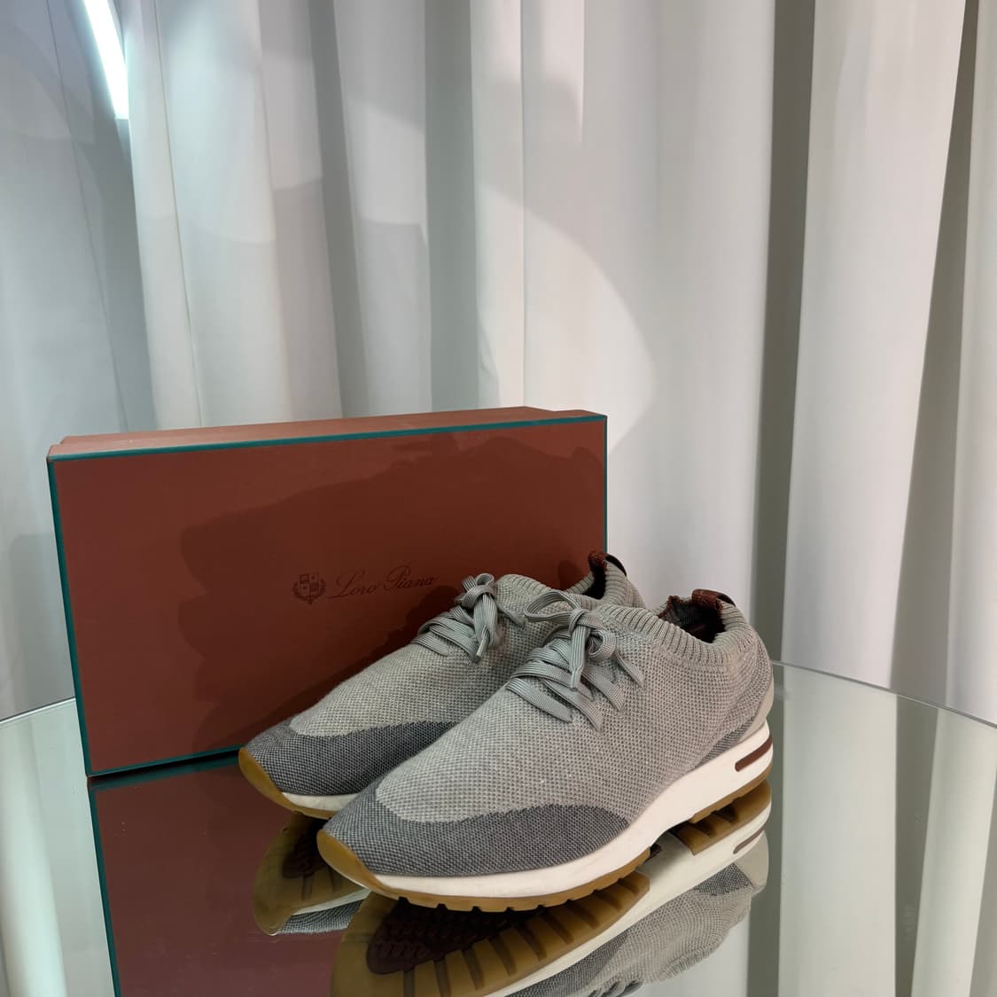 [정품] 로로피아나 360LP 스니커즈  41사이즈 상품이미지1