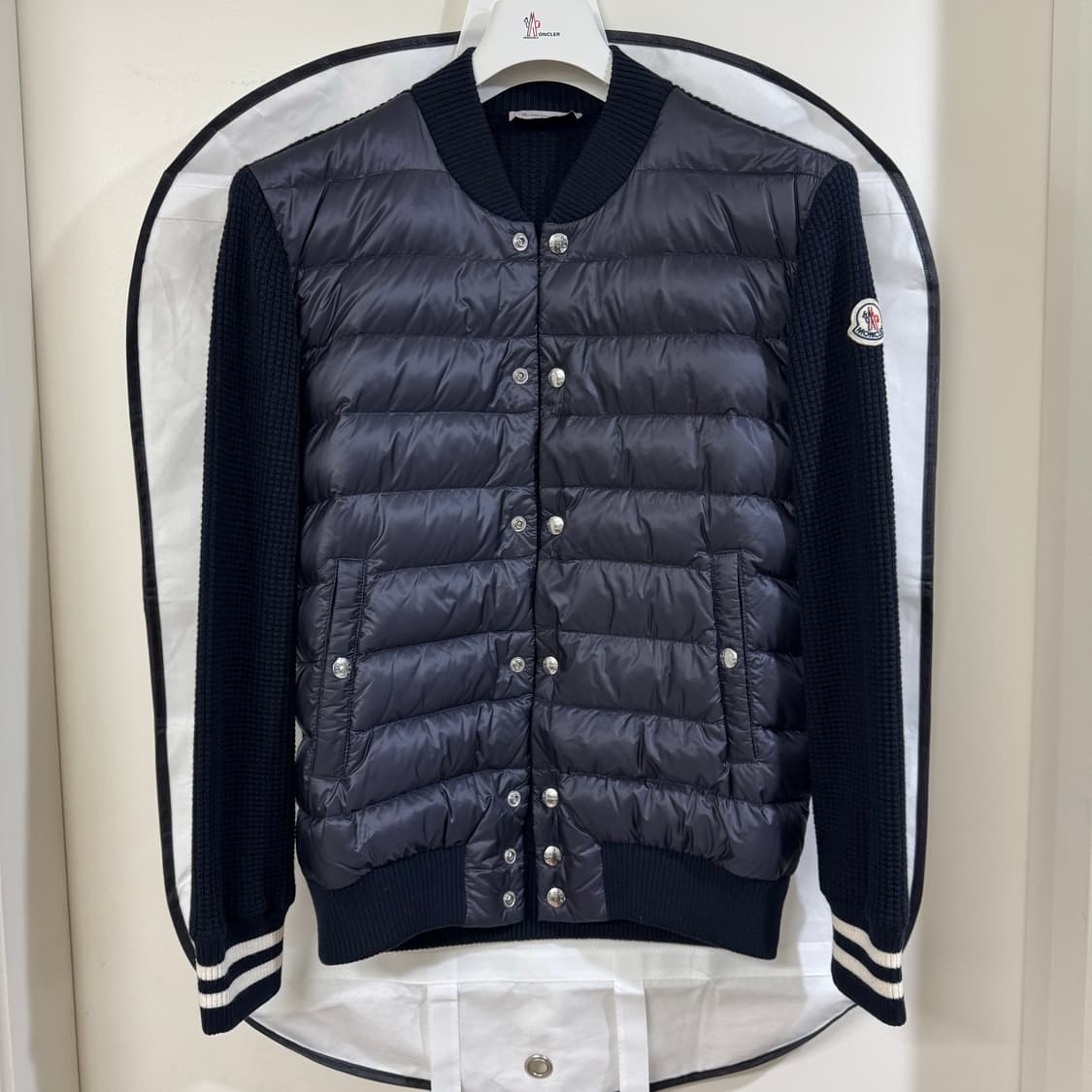 몽클레어 니트패딩 와플집업가디건 M사이즈  상품이미지2