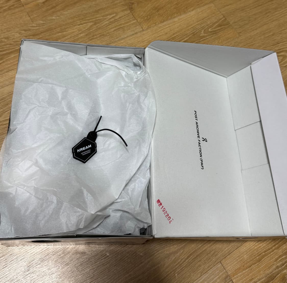 온러닝 파프 온파프 클라우드벤쳐 카카오 265 상품이미지8