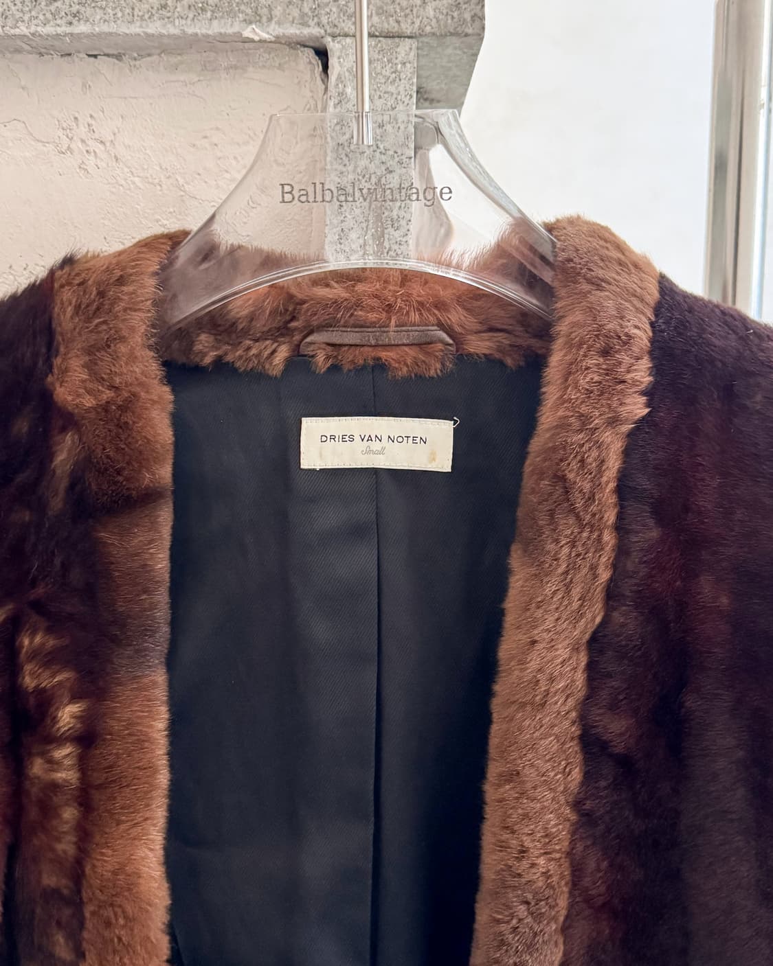 DRIES VAN NOTEN Real Fur Cropped Jacket 상품이미지4