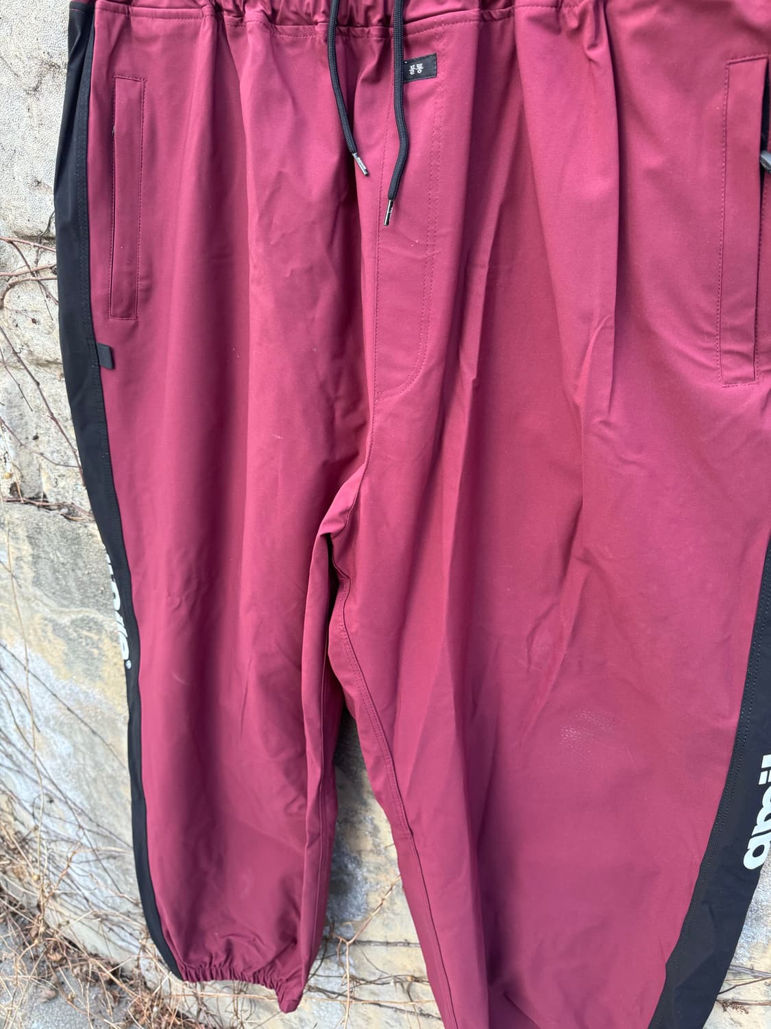 큐마일 뉴트로 배기 사이드라인 3L 조거 팬츠 보드복 버건디 상품이미지4