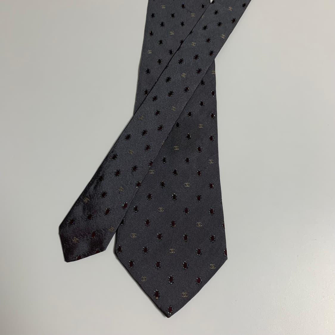 샤넬(CHANEL) CC 모노그램 명품넥타이 A등급 빈티지 상품이미지3