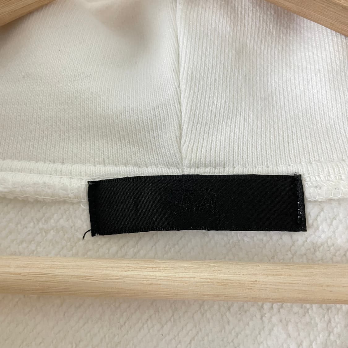 스투시 도쿄 화이트 빅로고 후드 상품이미지6