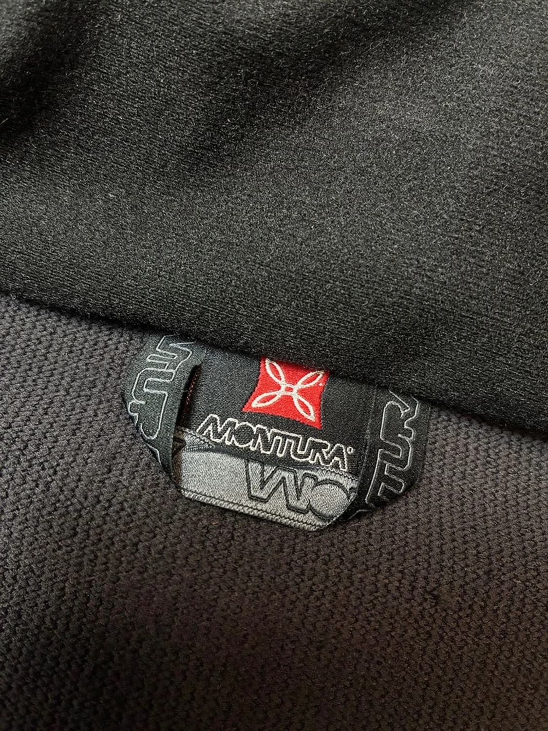 몬츄라 펄서 소프트 쉘 해체주의 자켓 PN8396 상품이미지8