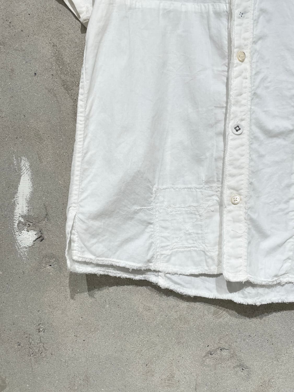 캐피탈 화이트 카트만두 패치워크 린넨 하프 셔츠 상품이미지4