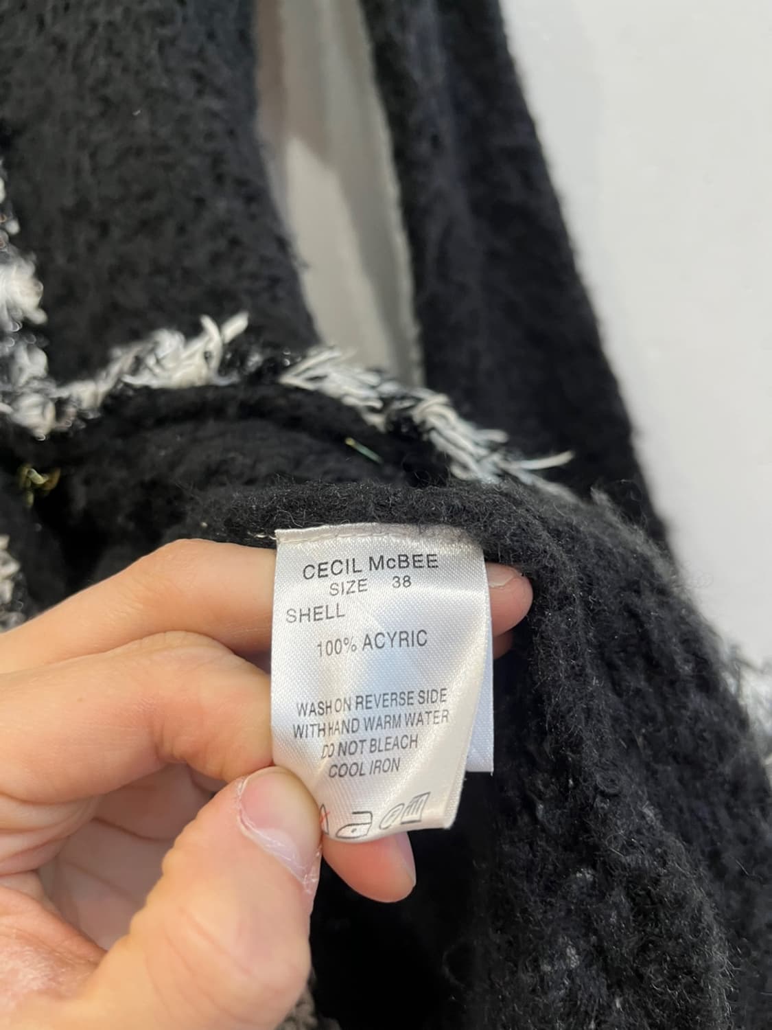 세실맥비 트위드 트리밍 니트 롱 가디건 상품이미지5