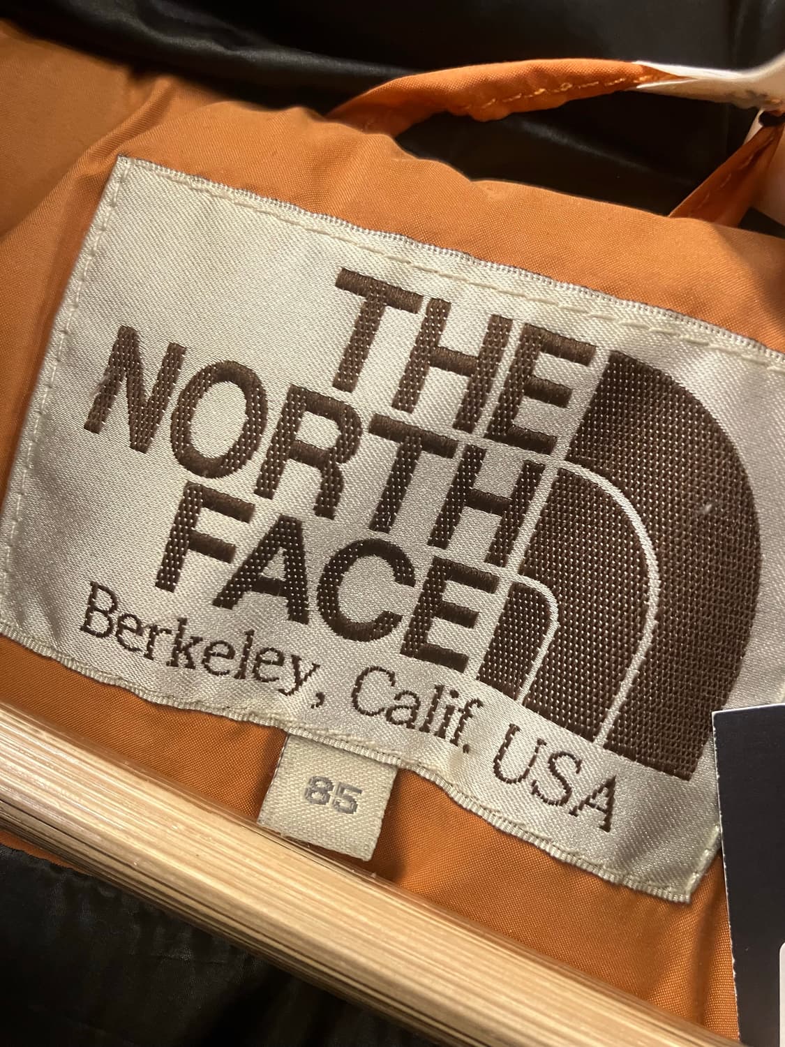 노스페이스 패딩 오렌지 85  #csz2413 상품이미지4