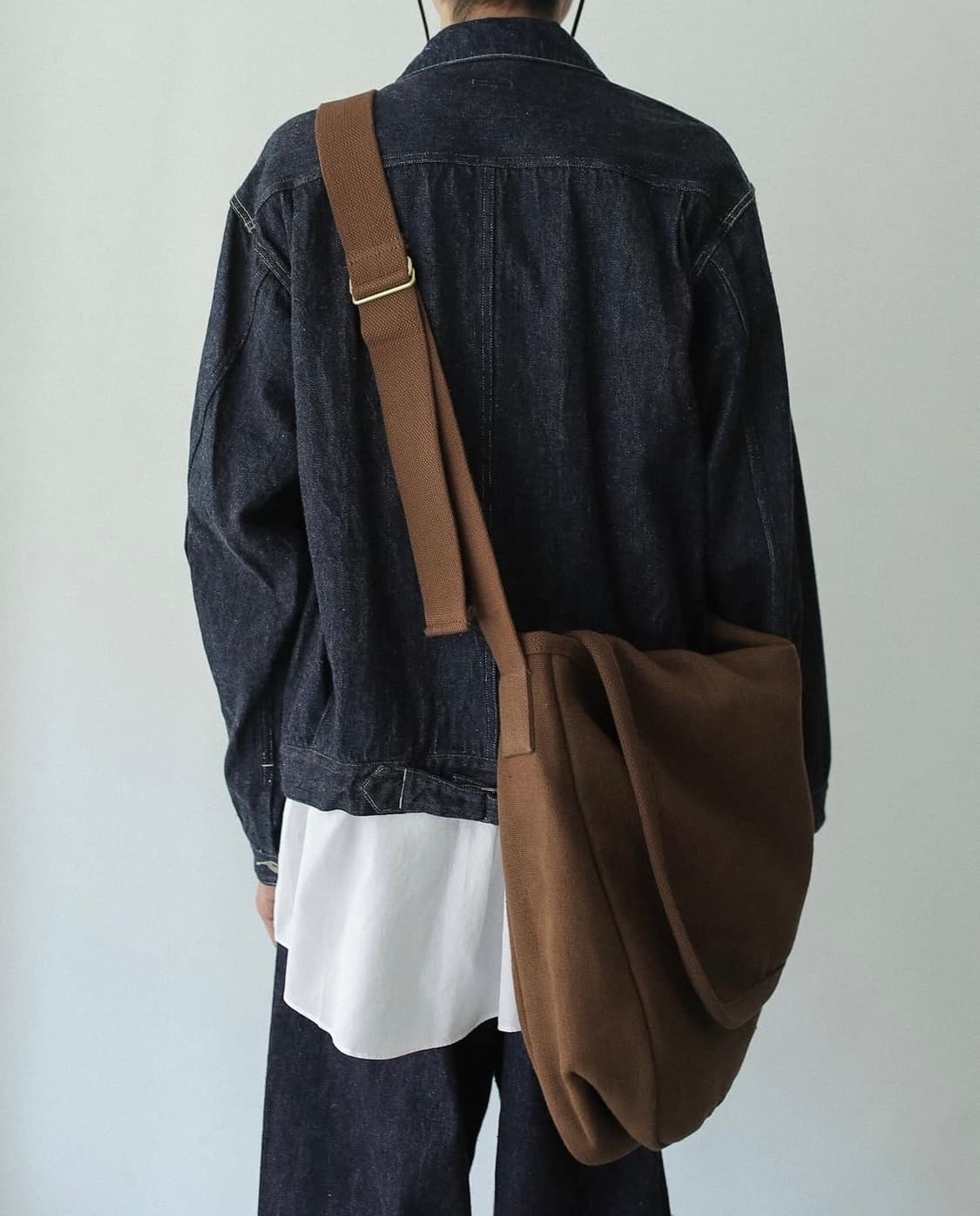 [OS]코모리 햄프 덕 브라운 숄더 백 상품이미지6