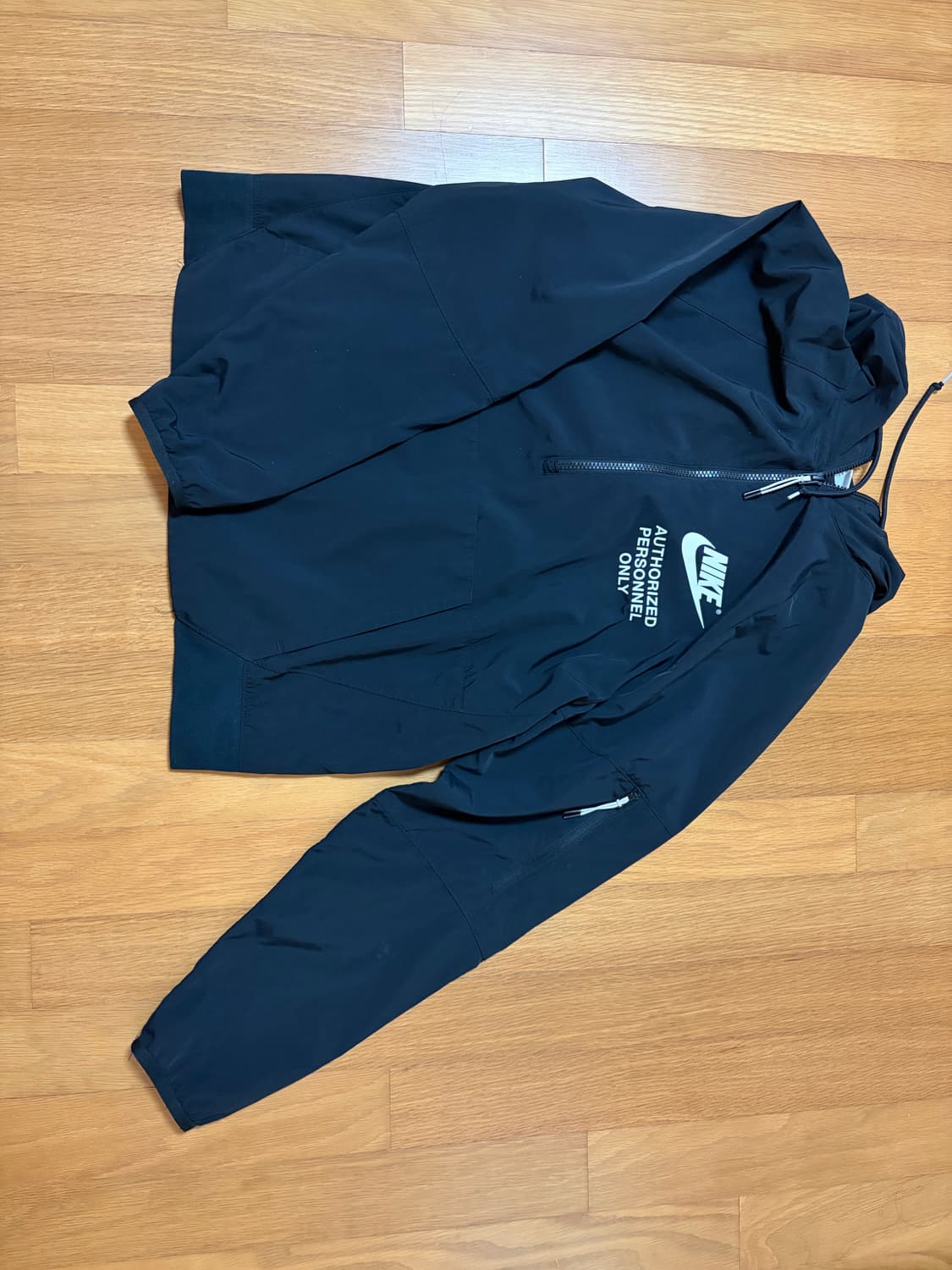 나이키 우븐 언라인드 바람막이 아노락 상품이미지2