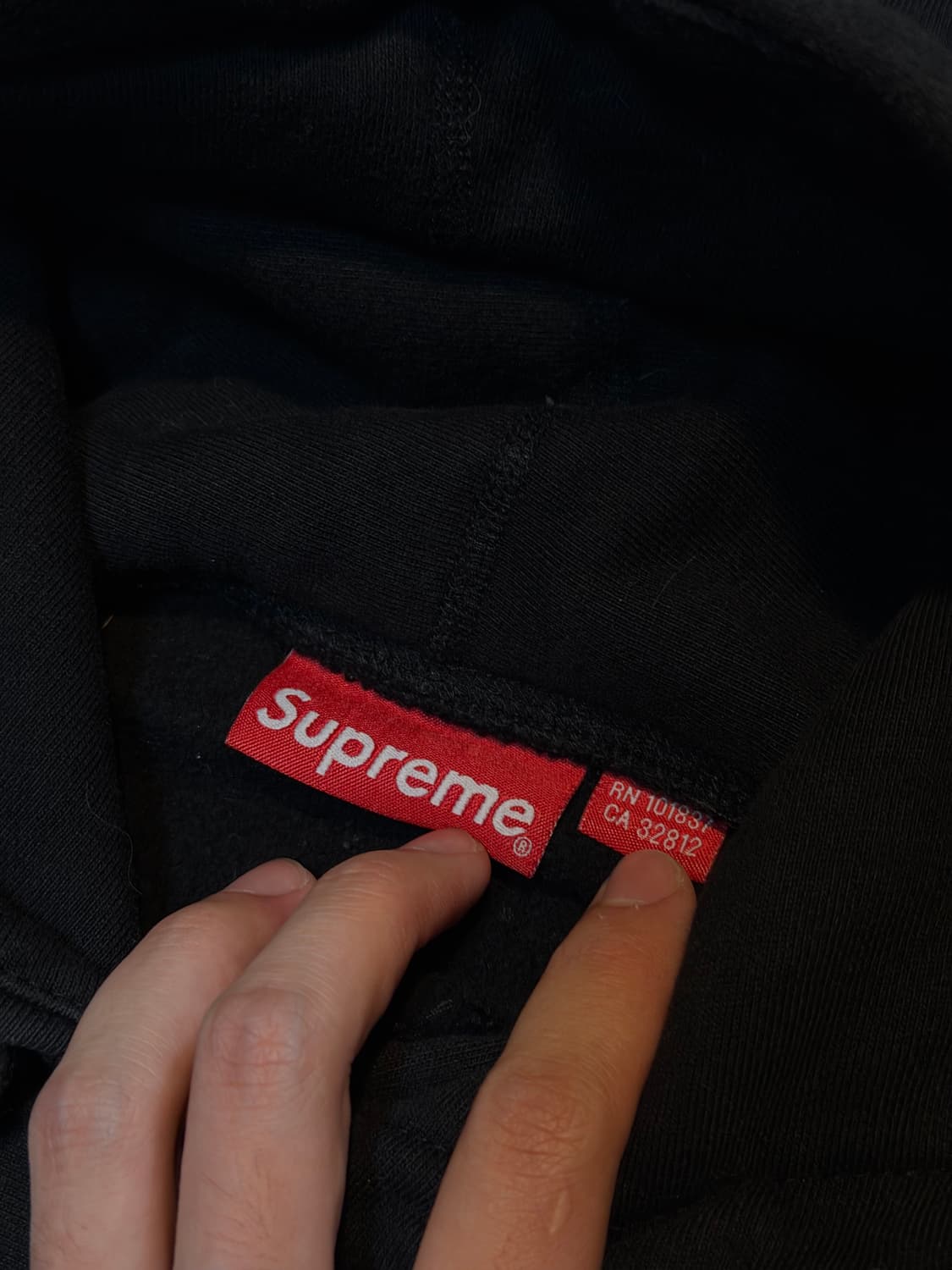 슈프림 14FW 올블랙 박스로고 후드티 블랙 상품이미지4